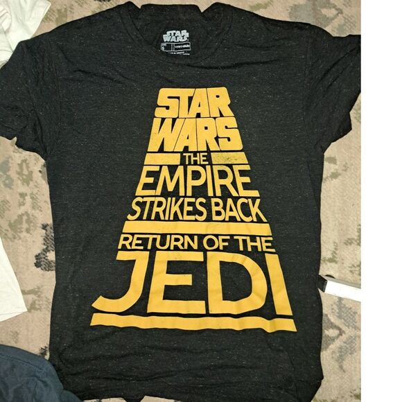 BUNDLE of 8 FUN & Fabulous Vintage Star Wars T-Shirts Adult Small Med Large - Picture 8 of 10